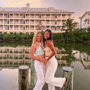 Meet your Posher, Sydney